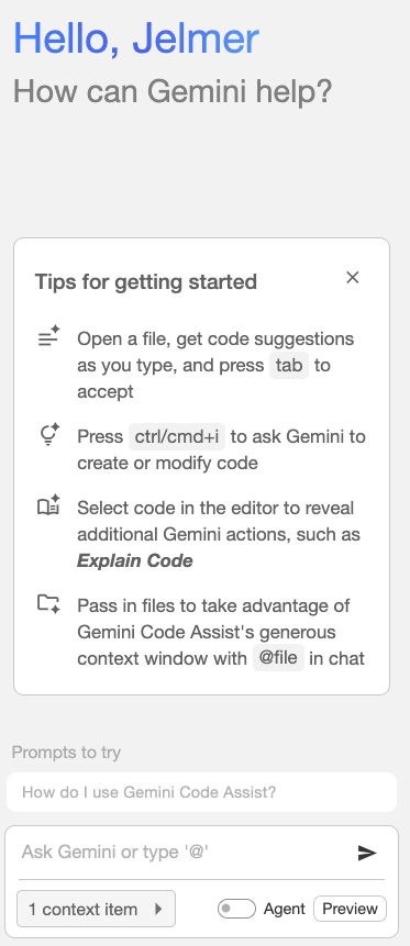 A screenshot showing the icon to open the GitHub Copilot chat.